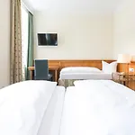 Sailer Hotel