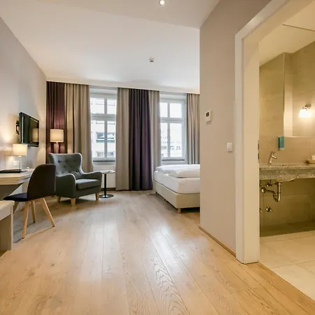 Sailer Инсбрук