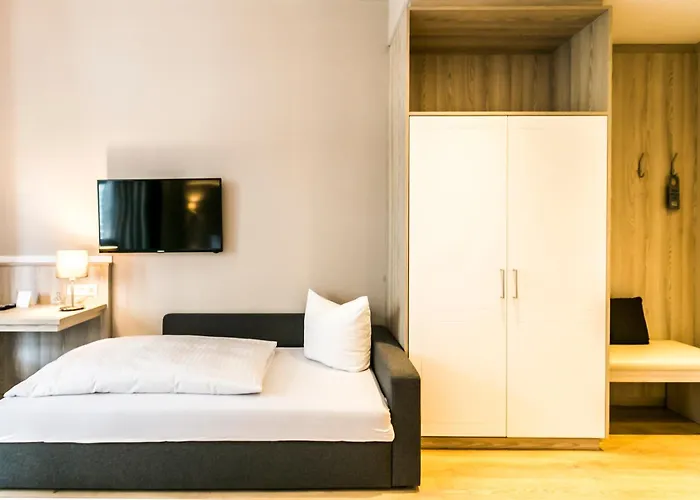 Sailer אינסברוק