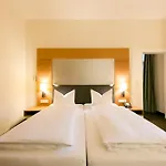 호텔 세일러 4*