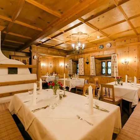 Sailer Hotel