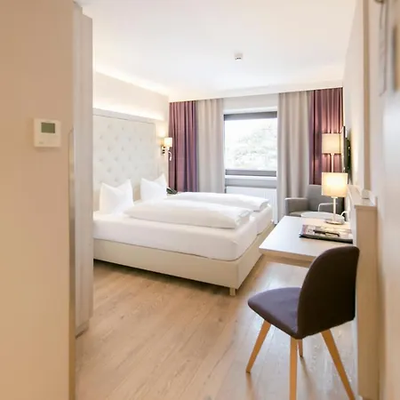 Hotel Sailer 4*