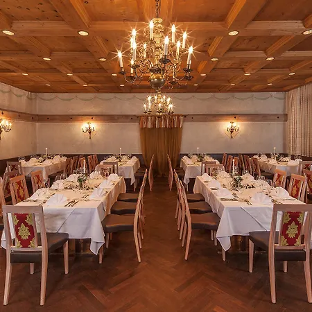 Sailer Hotel